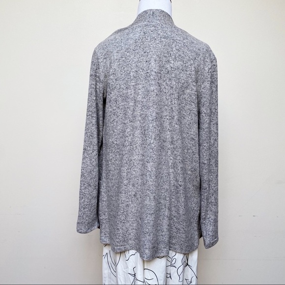 Muselooks Gray Cardigan NWT - Picture 2 of 6